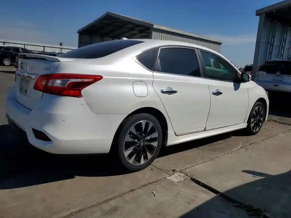 3N1AB7AP4KY254731 2019 NISSAN SENTRA-2