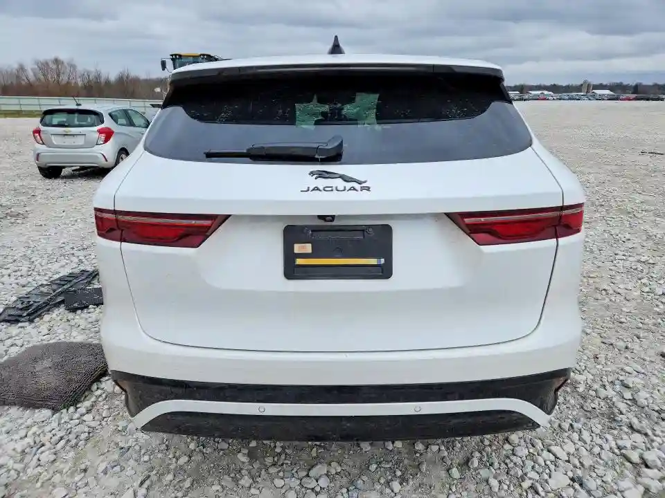 SADCT2EX1RA736334 2024 JAGUAR F-PACE-5