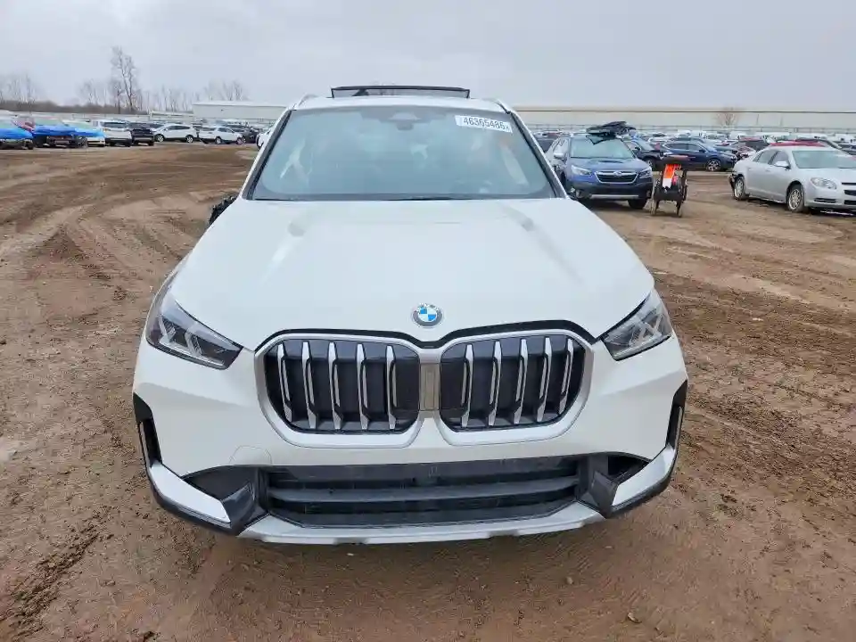 WBX73EF06S5341700 2025 BMW X1-4