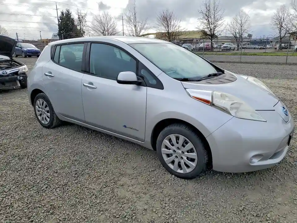 1N4AZ0CPXFC325741 2015 NISSAN LEAF-3