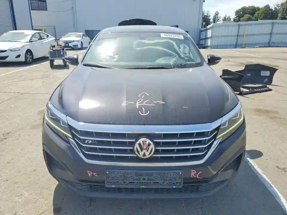 1VWMA7A30MC017463 2021 VOLKSWAGEN PASSAT-4