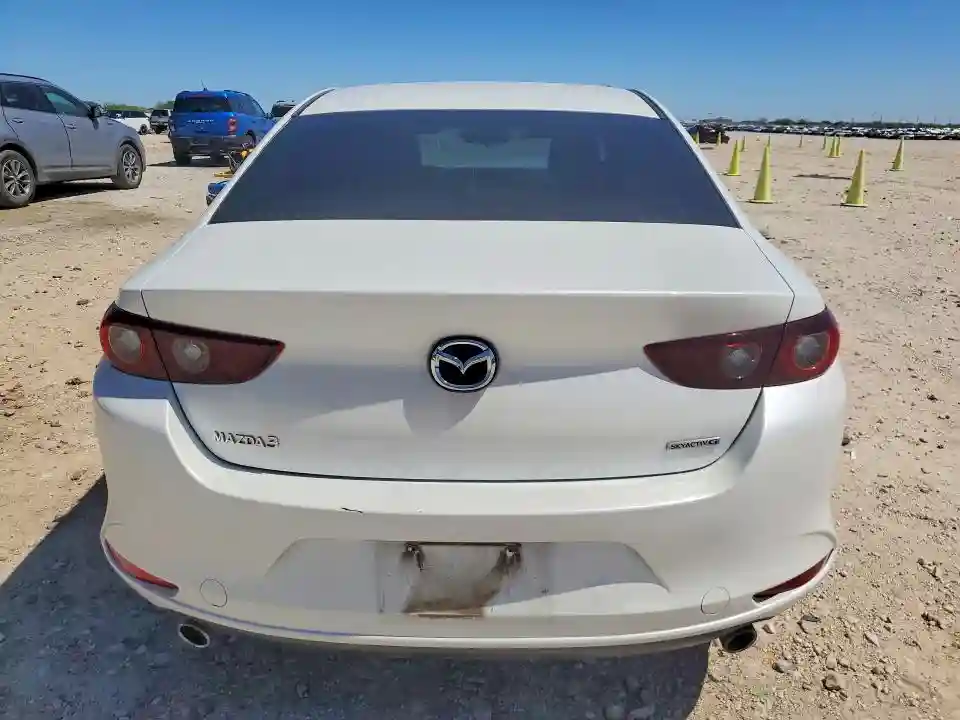3MZBPABLXNM313057 2022 MAZDA 3-5