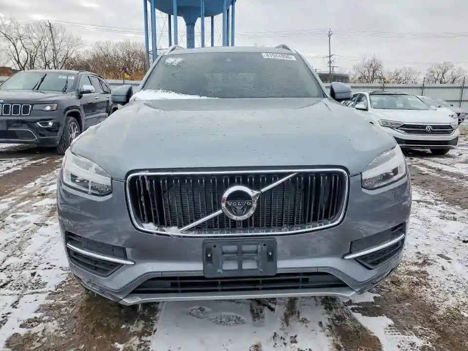 YV4A22PK7J1192981 2018 VOLVO XC90-4