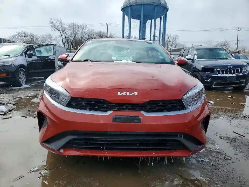 3KPF24AD6PE651356 2023 KIA FORTE-4