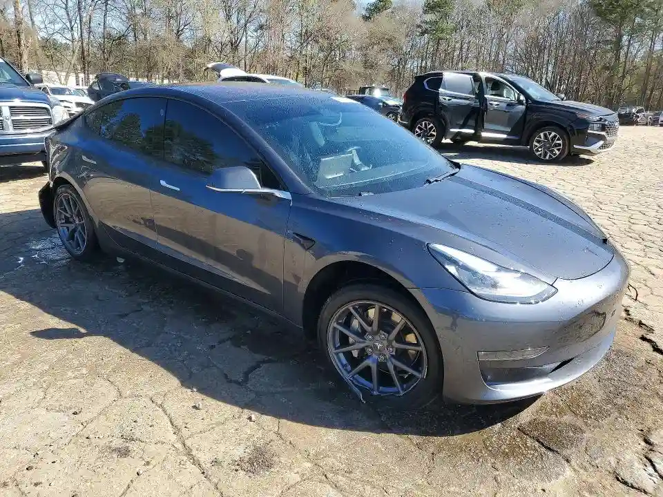 5YJ3E1EA1JF005099 2018 TESLA MODEL 3-3