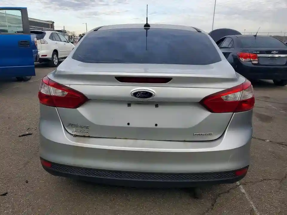 1FADP3E27EL302115 2014 FORD FOCUS-5