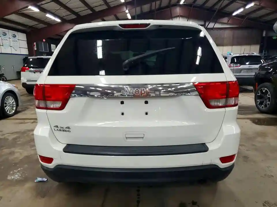 1J4RR4GG0BC640955 2011 JEEP CHEROKEE-5