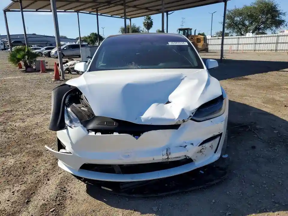 7SAXCDE54RF448065 2024 TESLA MODEL X-4