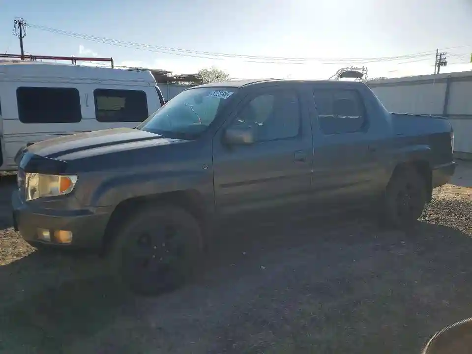 5FPYK1F57DB010139 2013 HONDA RIDGELINE-0