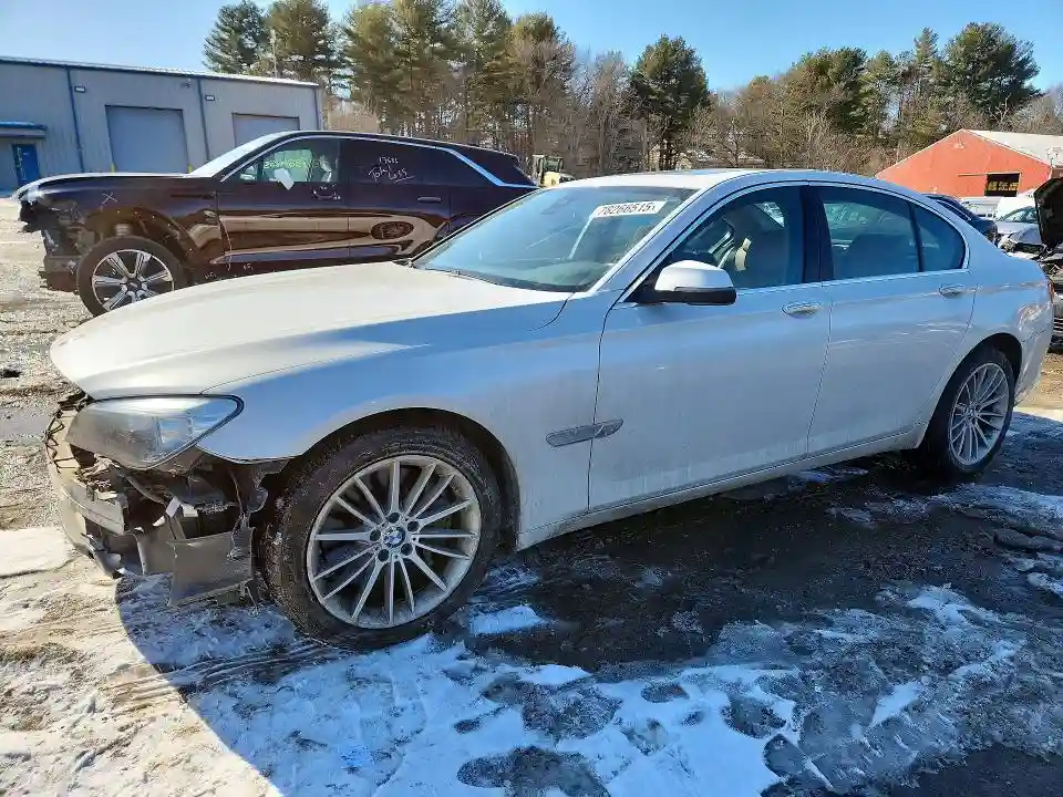 WBAYB6C58DD223664 2013 BMW 7 SERIES-0