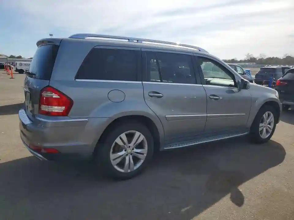 4JGBF7BE7BA629479 2011 MERCEDES-BENZ GL-CLASS-2