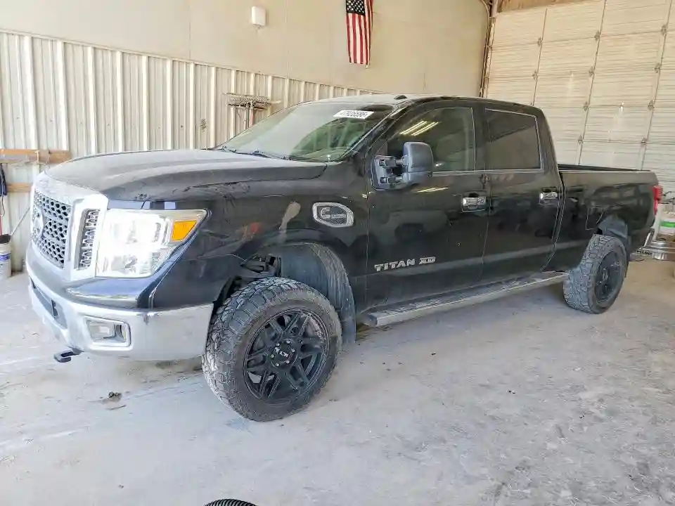 1N6BA1F32HN533301 2017 NISSAN TITAN-0