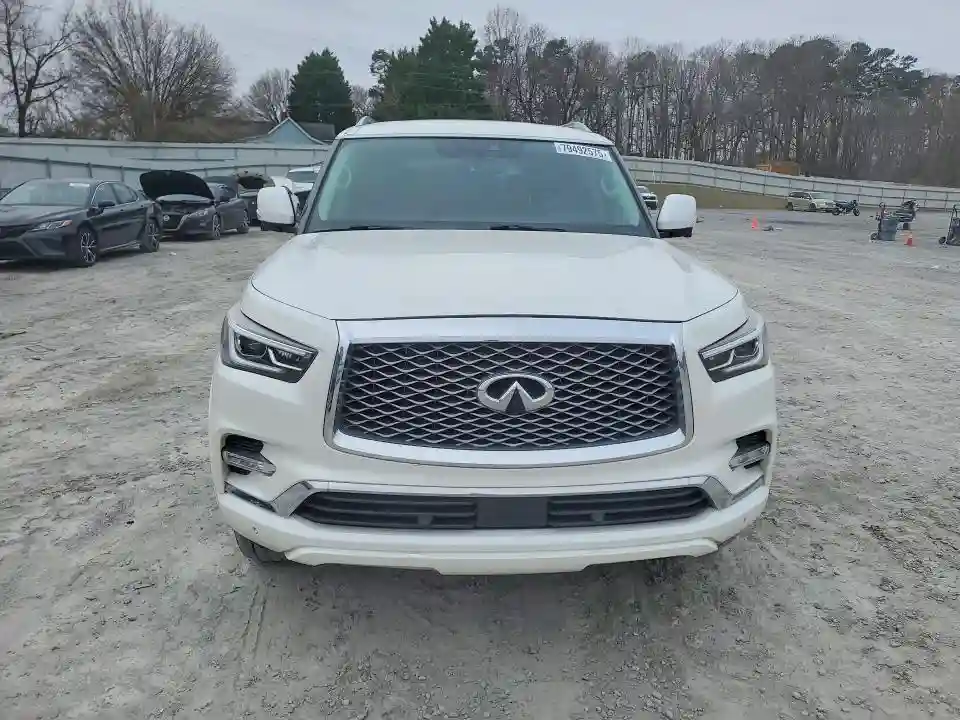 JN8AZ2NF9J9664897 2018 INFINITI QX80-4