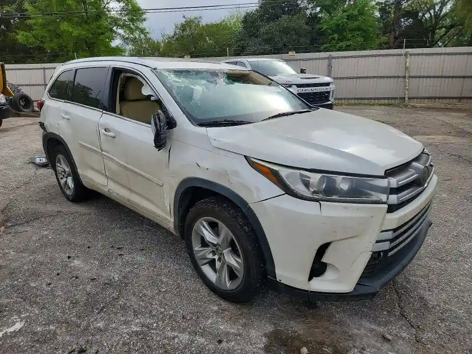 5TDYZRFH3JS236439 2018 TOYOTA HIGHLANDER-3