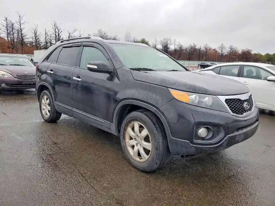 5XYKT4A69DG398951 2013 KIA SORENTO-3