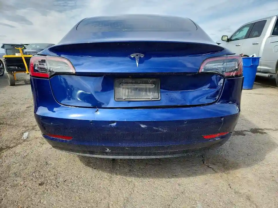 5YJ3E1EA0LF794025 2020 TESLA MODEL 3-5