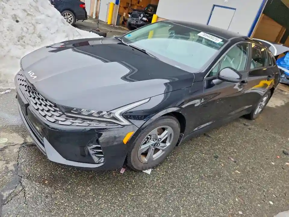 5XXG14J26NG164667 2022 KIA K5-0