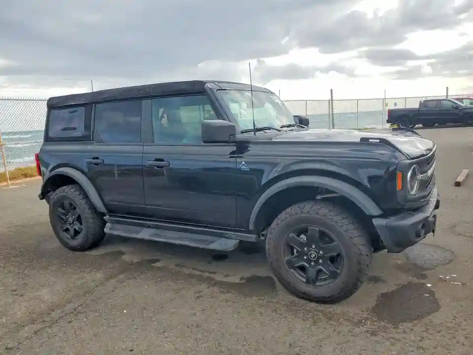 1FMEE1BP0RLB19293 2024 FORD BRONCO BLA-3