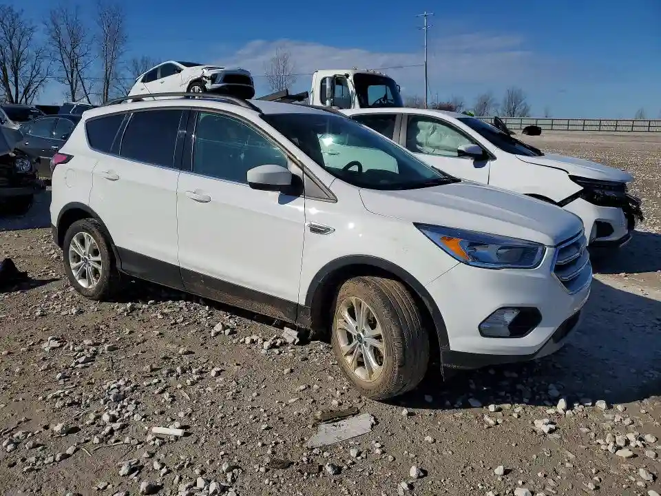 1FMCU9GDXJUC47627 2018 FORD ESCAPE-3