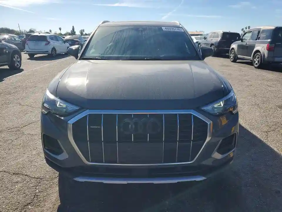 WA1AECF3XL1111530 2020 AUDI Q3-4
