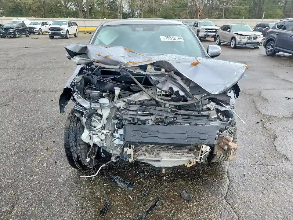 JA4ARUAU9NU007770 2022 MITSUBISHI OUTLANDER-4