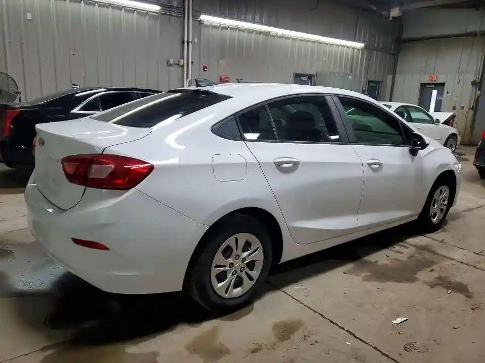 1G1BC5SM3K7133318 2019 CHEVROLET CRUZE-2