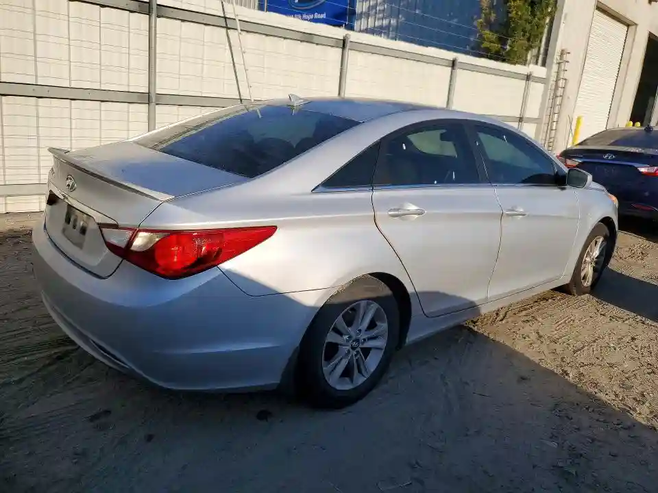 5NPEB4AC7DH659511 2013 HYUNDAI SONATA-2
