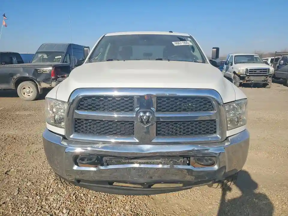 3C6UR5HL0GG222893 2016 RAM 2500-4