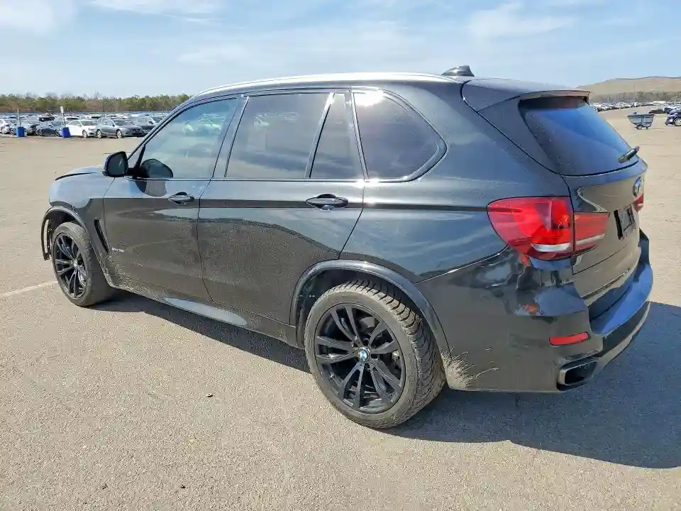 5UXKR2C55H0U18999 2017 BMW X5-1