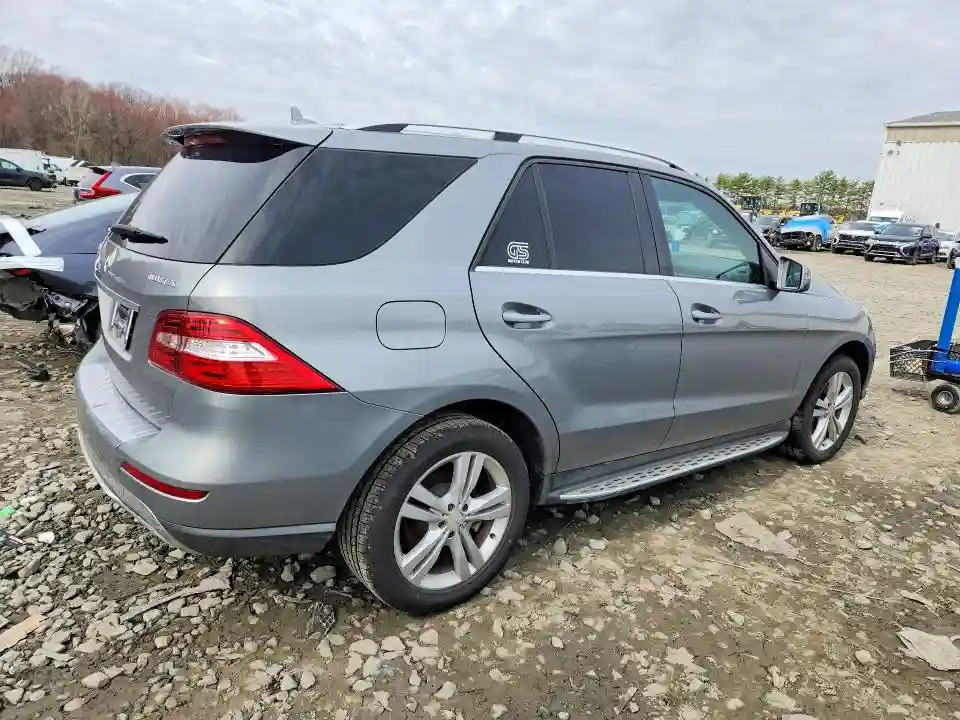 4JGDA0EBXFA519323 2015 MERCEDES-BENZ M-CLASS-2
