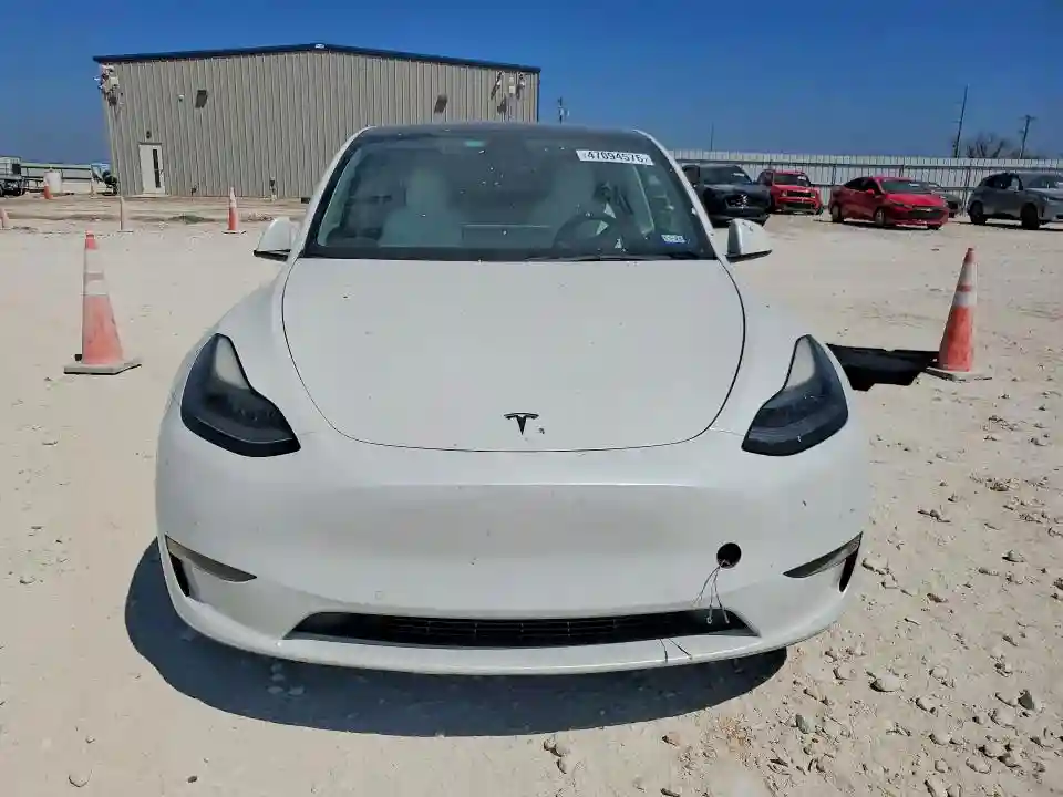 5YJYGDEF7MF306106 2021 TESLA MODEL Y-4