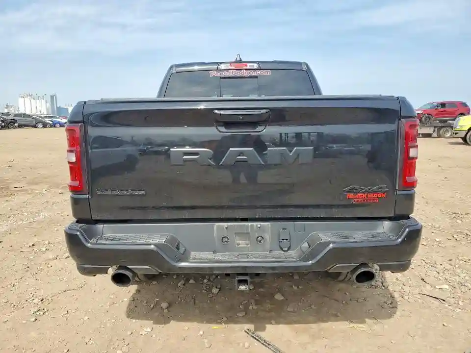 1C6SRFJP3SN665811 2025 RAM 1500-5