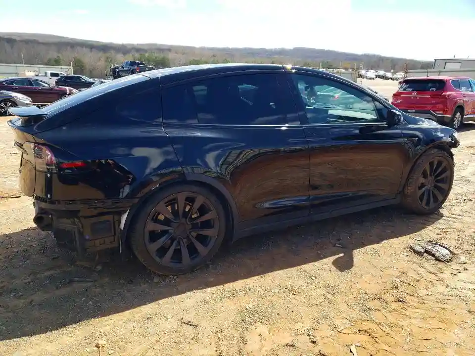 7SAXCDE51PF372429 2023 TESLA MODEL X-2