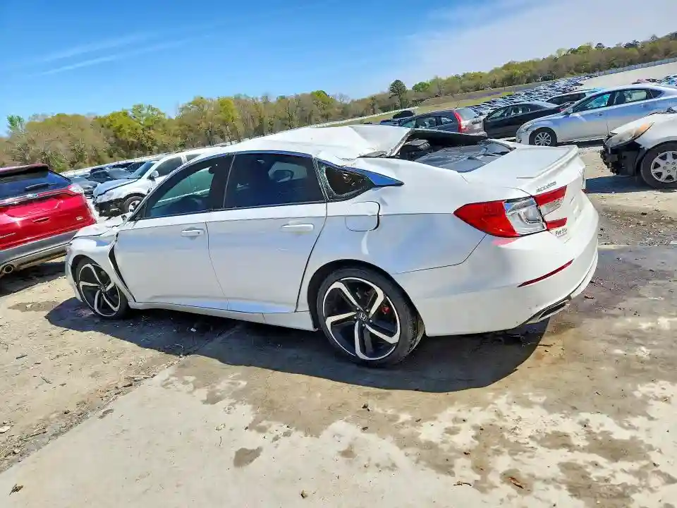 1HGCV2F36KA034678 2019 HONDA ACCORD-1