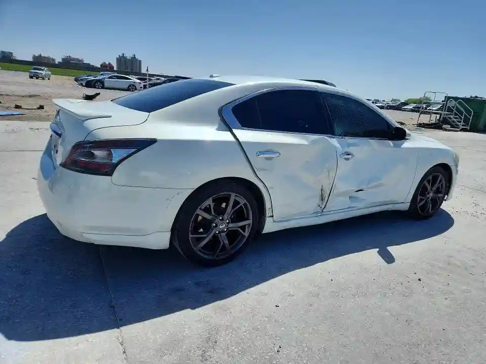 1N4AA5AP8EC473165 2014 NISSAN MAXIMA-2