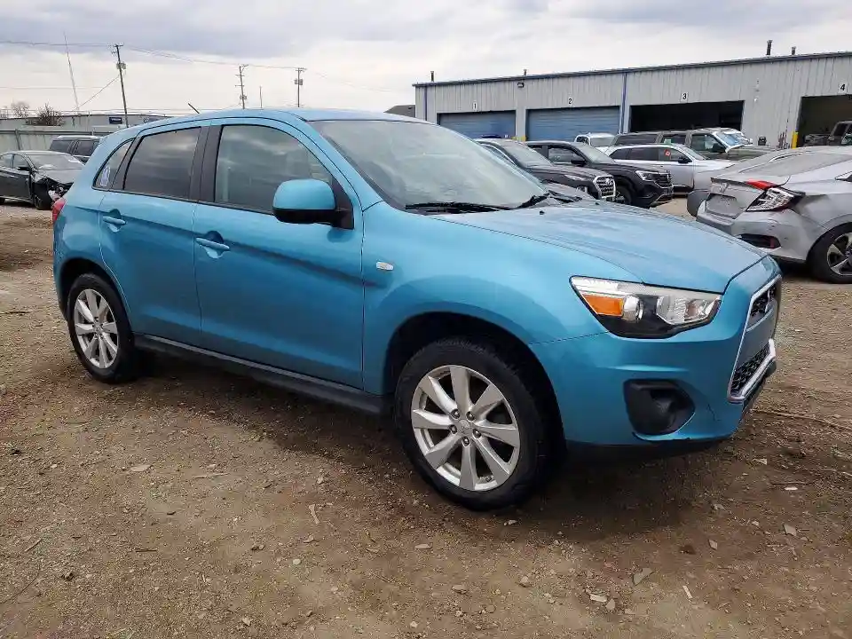 4A4AP3AU0EE024952 2014 MITSUBISHI OUTLANDER-3