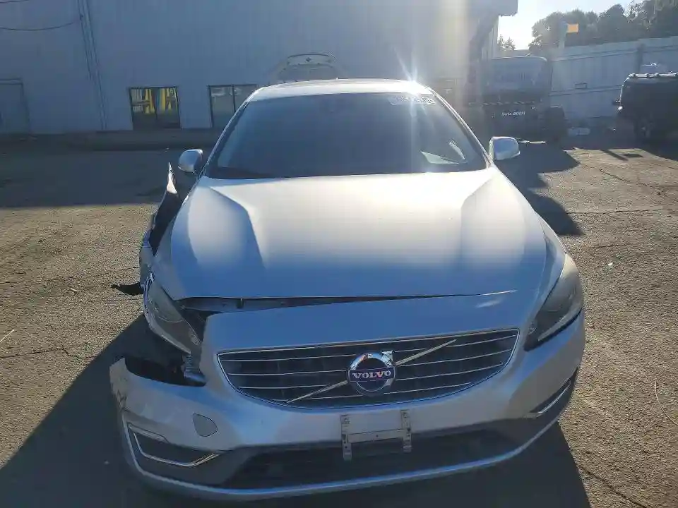 LYV402FK1GB089077 2016 VOLVO S60-4