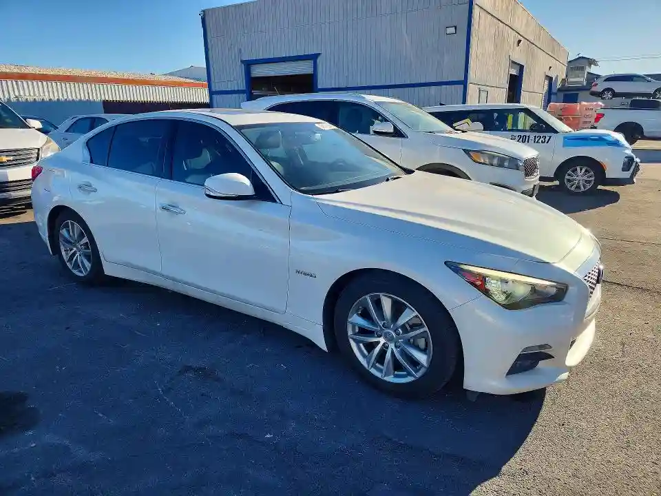 JN1AV7AP3FM790666 2015 INFINITI-3