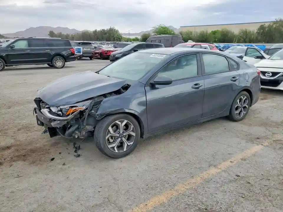 3KPF24AD2ME284886 2021 KIA FORTE-0