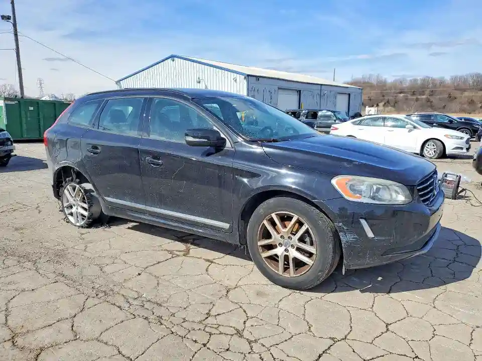YV440MDJ1H2100911 2017 VOLVO XC60-3