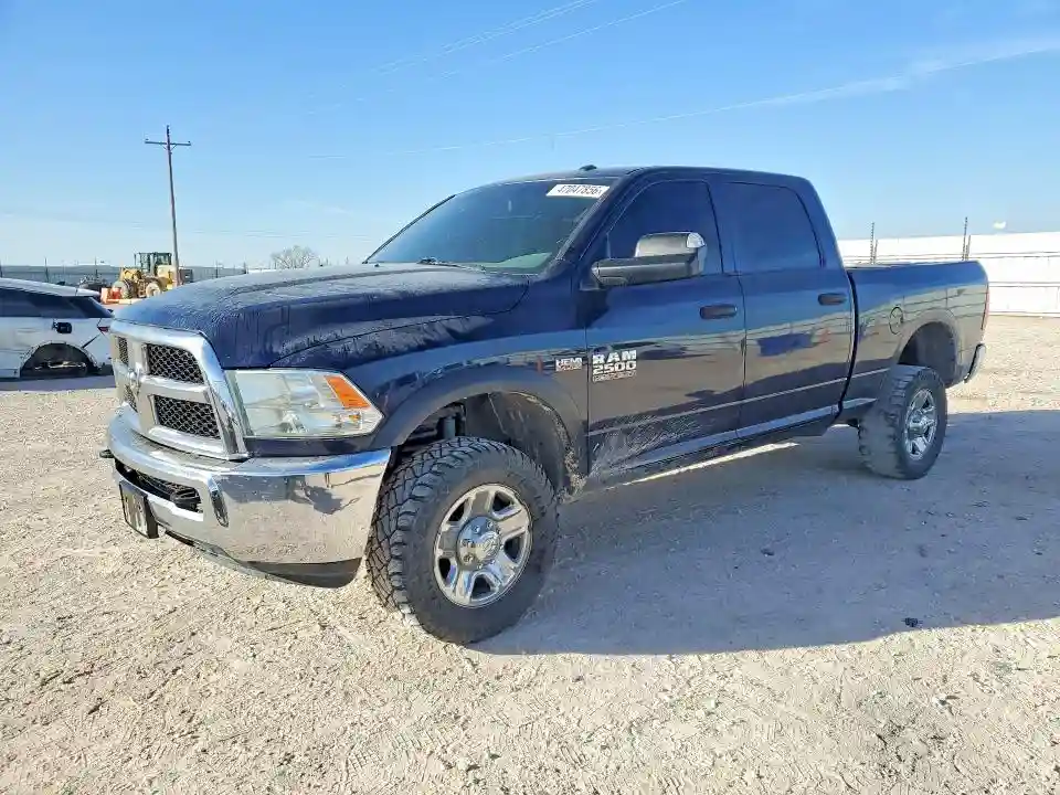3C6UR5CJ7JG189467 2018 RAM 2500-0