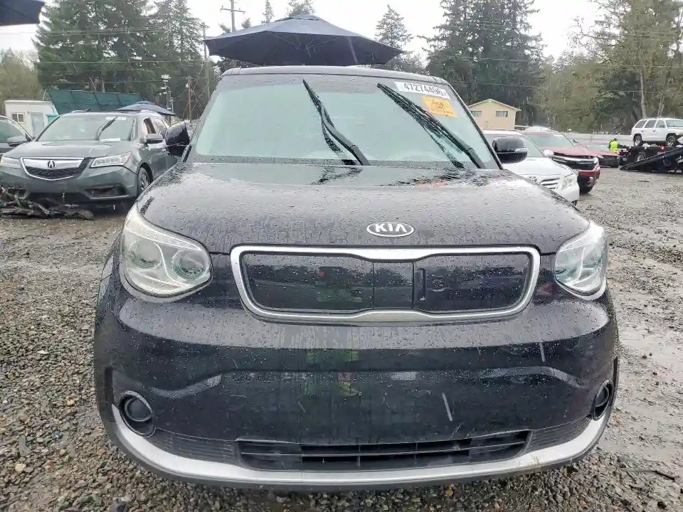 KNDJP3AE7H7018610 2017 KIA SOUL-4