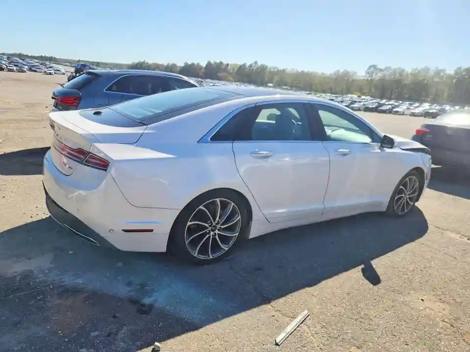 3LN6L5FC9JR620035 2018 LINCOLN MKZ-2