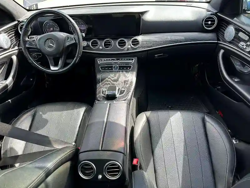 WDDZF6GB8JA360831 2018 MERCEDES-BENZ E-CLASS-4