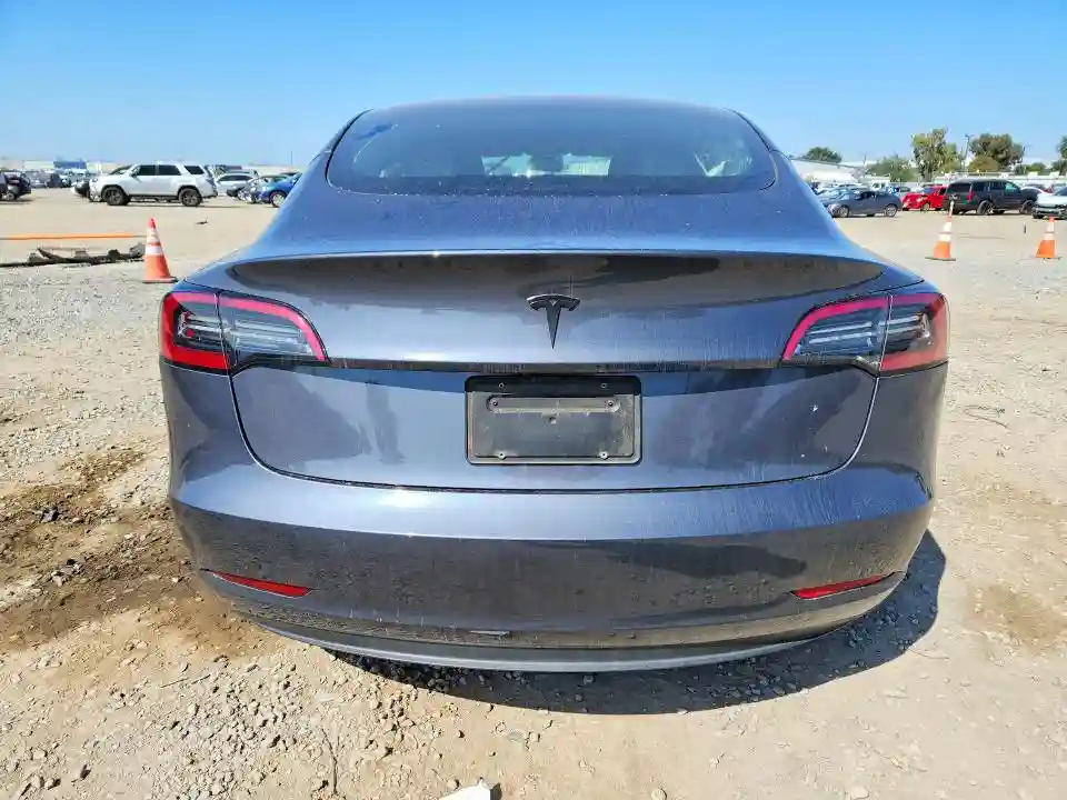 5YJ3E1EA4PF511289 2023 TESLA MODEL 3-5
