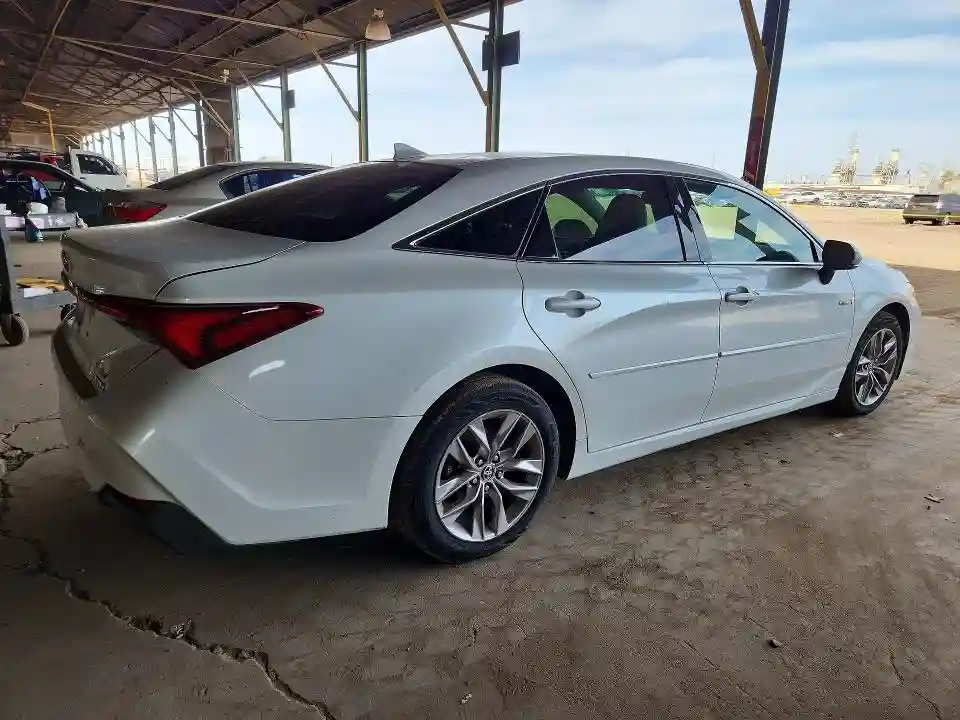 4T1J21FB8LU018106 2020 TOYOTA AVALON-2