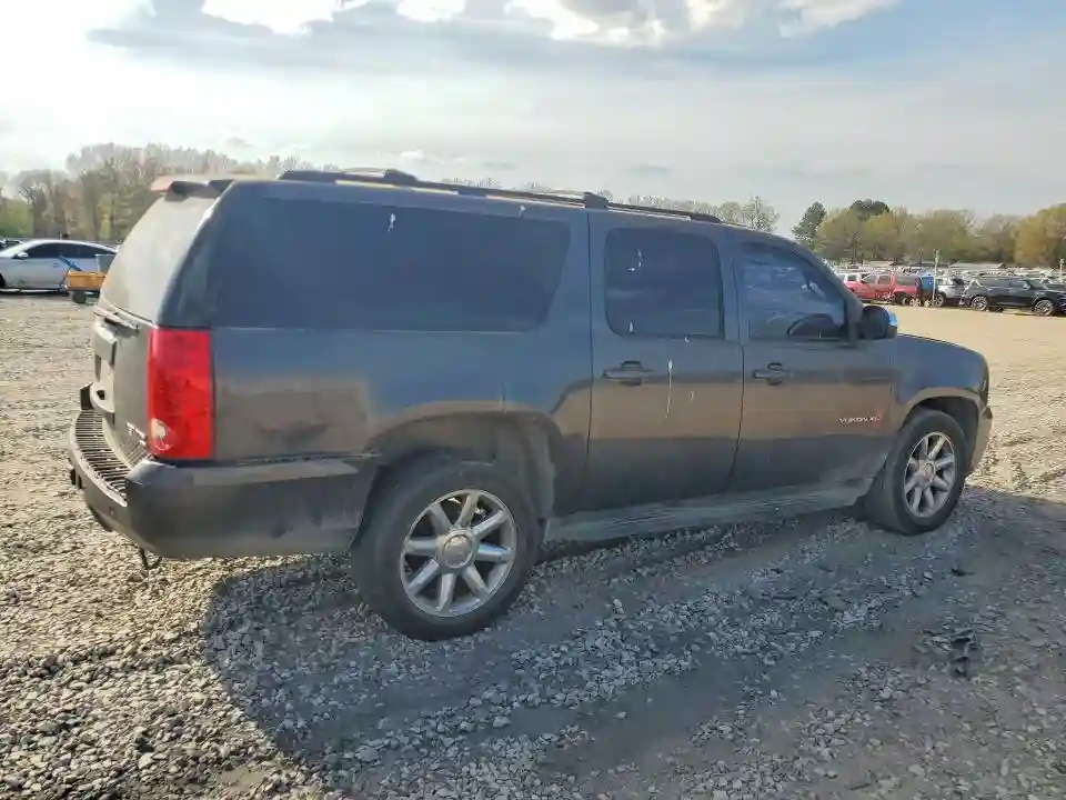 1GKUKKE37AR228573 2010 GMC YUKON-2