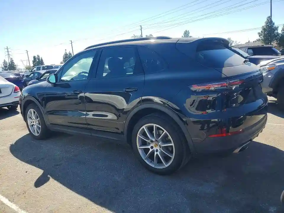 WP1AA2AY4KDA06508 2019 PORSCHE CAYENNE-1