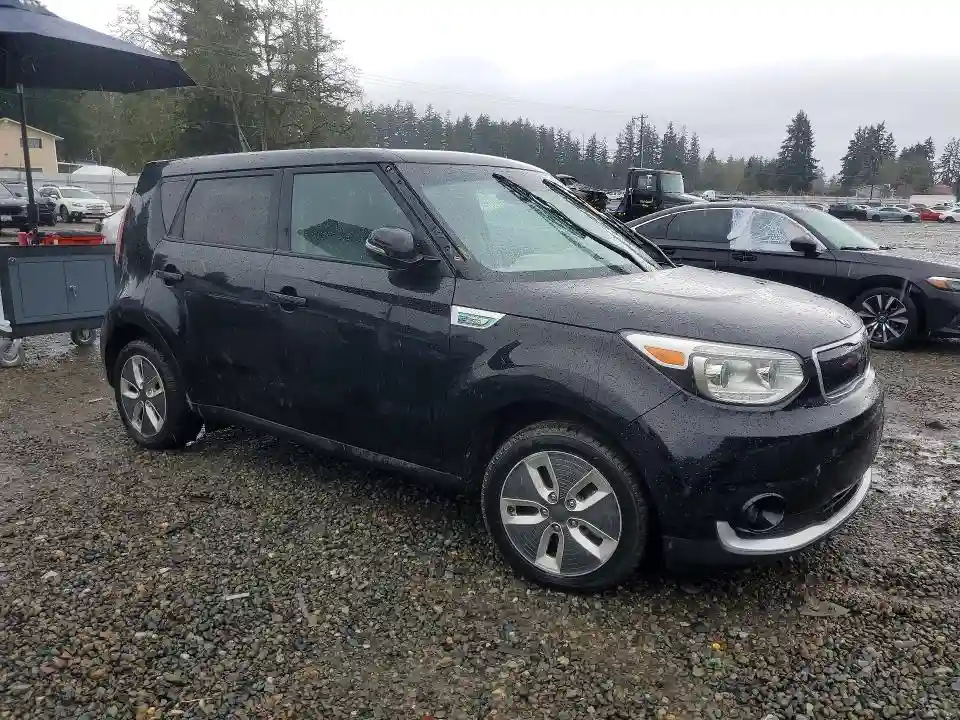 KNDJP3AE7H7018610 2017 KIA SOUL-3