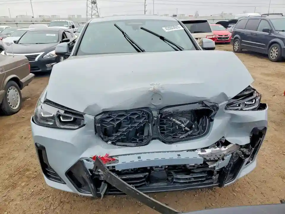 5UX33DT01R9T94638 2024 BMW X4-4